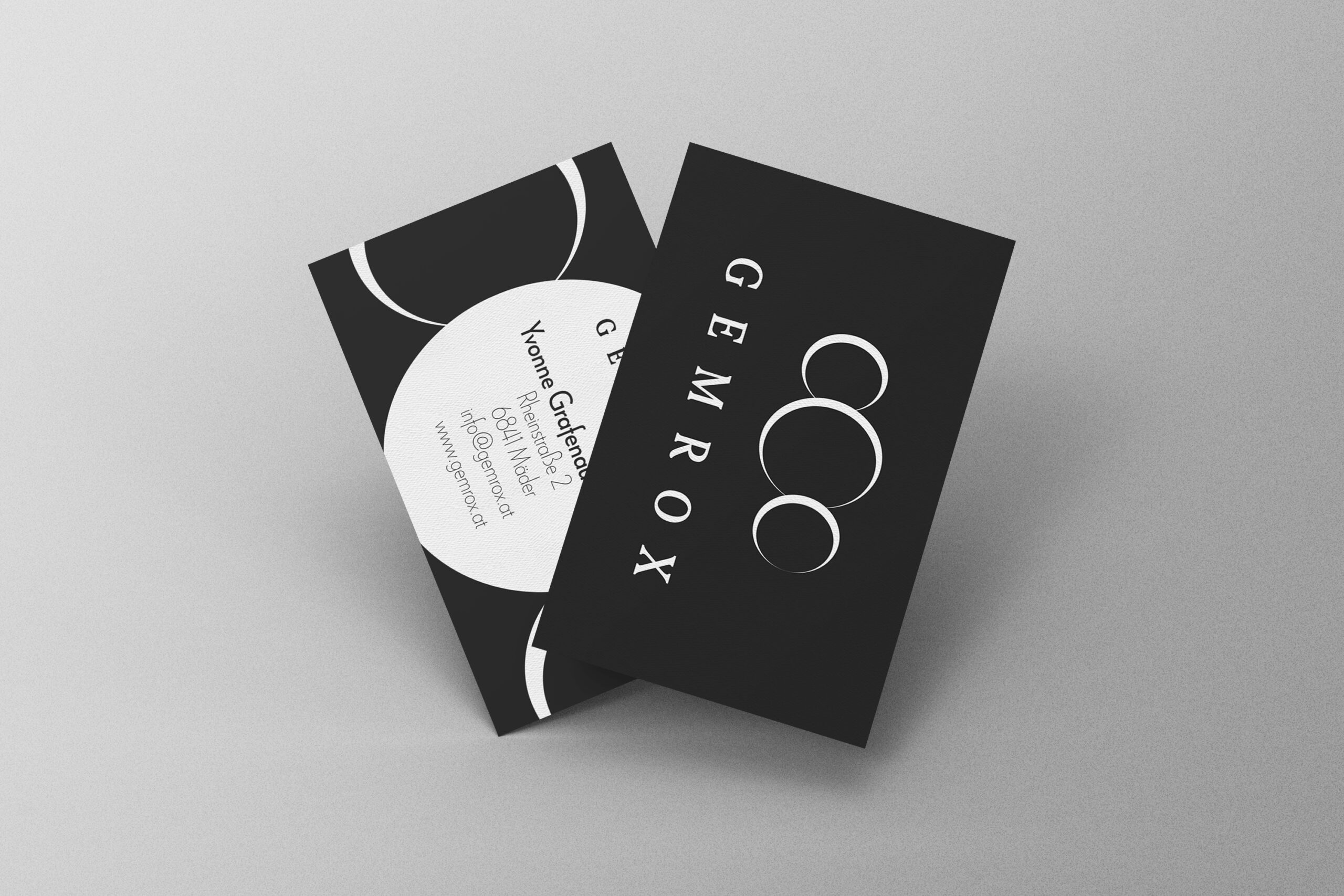 Gemrox_VK-Mockup